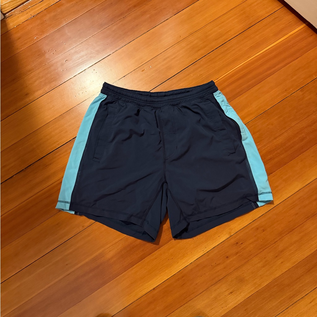 Men's Lululemon Navy And Light Blue Bathing Suit With Liner Size Small